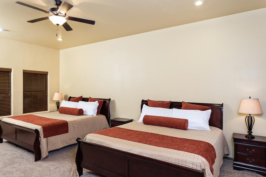 הובס The Courtyard Villas מראה חיצוני תמונה